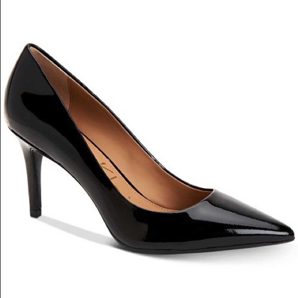Calvin Klein Gayle Pointed-Toe Pumps